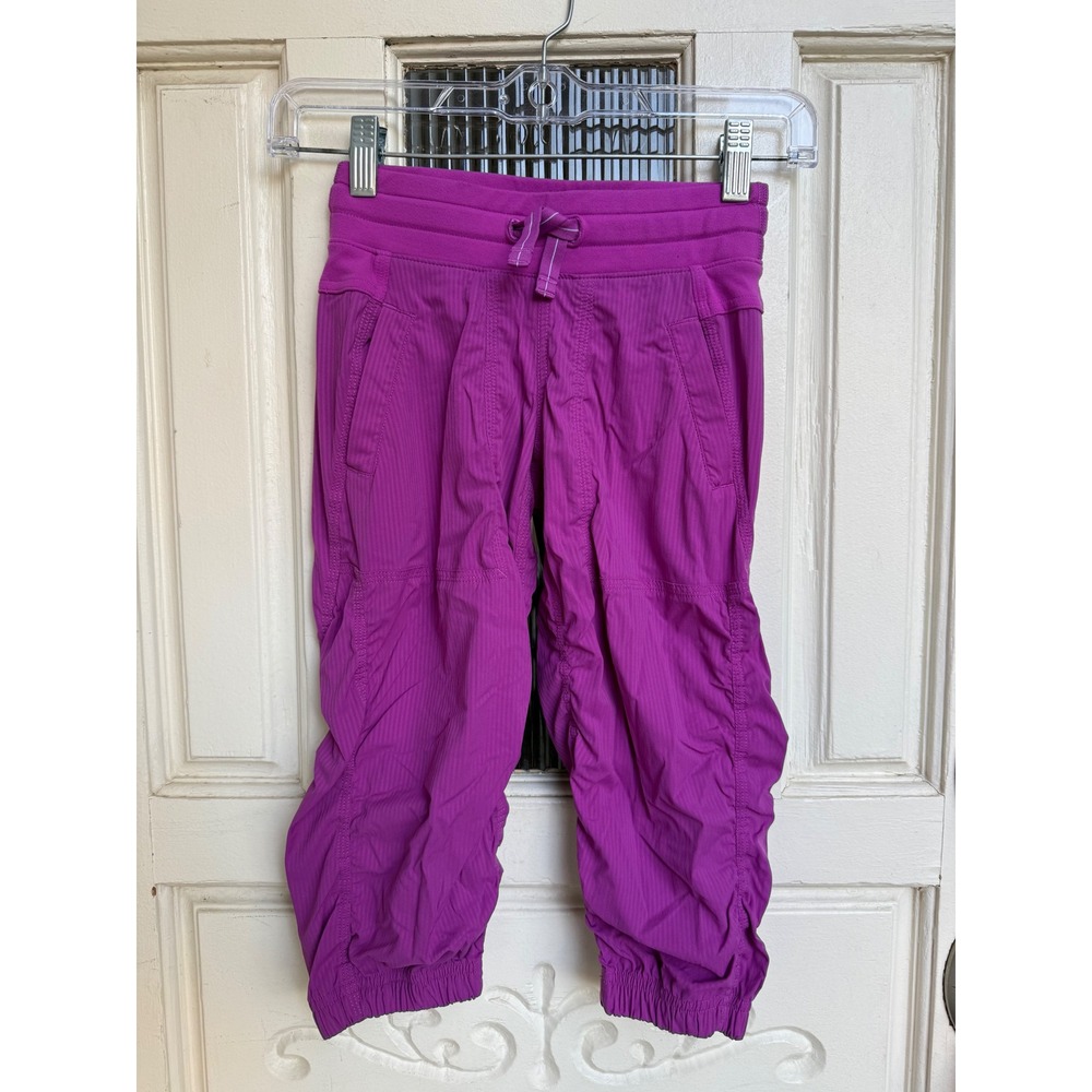 Ivivva Lululemon Girls Magenta Ruched Capri Joggers Purple Athletic Pants Size 7